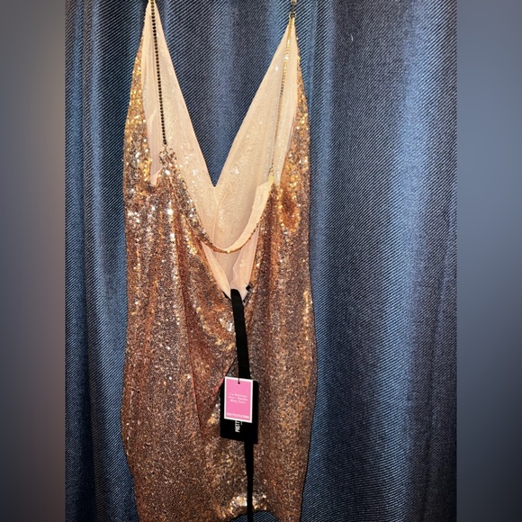 Sequin Dress PRETTY LITTLE THING - Picture 2 of 6